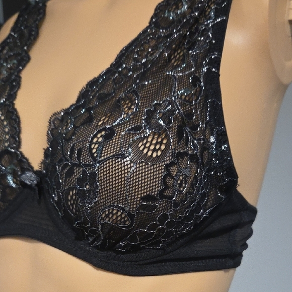 Rene Rofe Elegant Black Lace Bra - Picture 3 of 7